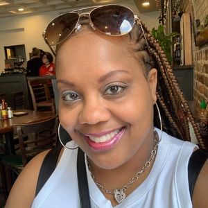 Meet your Posher, Shalanda